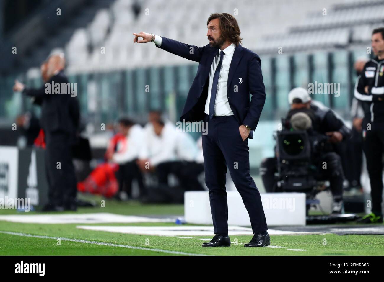 Turin, Italie. 09 mai 2021. Italian Serie A. Andrea Pirlo, entraîneur en chef de Juventus FC gestes pendant la série UN match entre Juventus FC et AC Milan. Banque D'Images