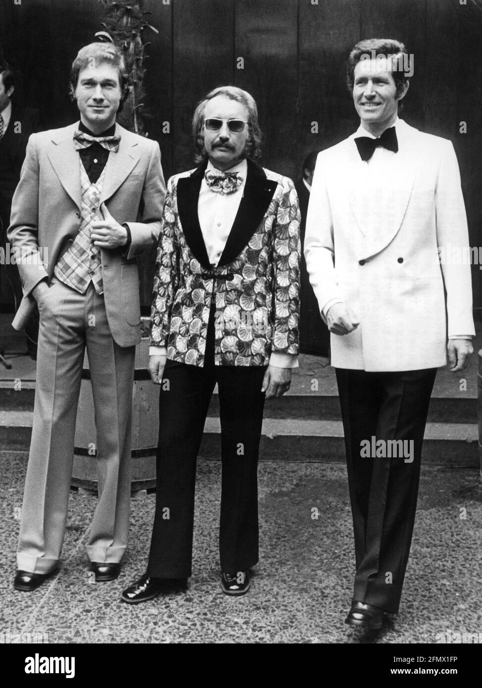 Mode, mode pour hommes, trois combinaisons, 1973, DROITS-SUPPLÉMENTAIRES-AUTORISATION-INFO-NON-DISPONIBLE Banque D'Images
