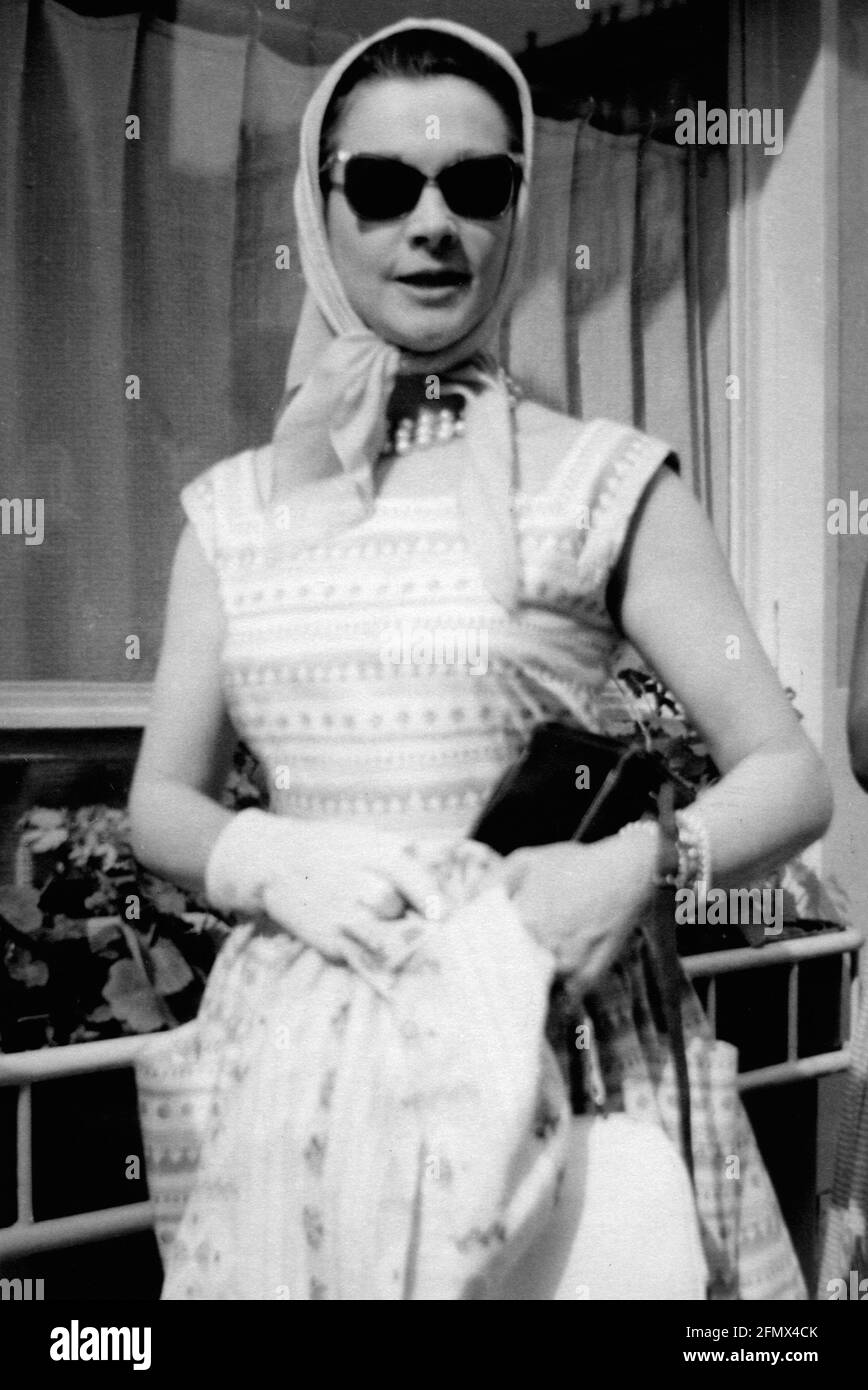 Leigh, Vivien, 5.11.1913 - 7.7.1967, actrice britannique, mi-longueur, 1957, INFO-AUTORISATION-DROITS-SUPPLÉMENTAIRES-NON-DISPONIBLE Banque D'Images