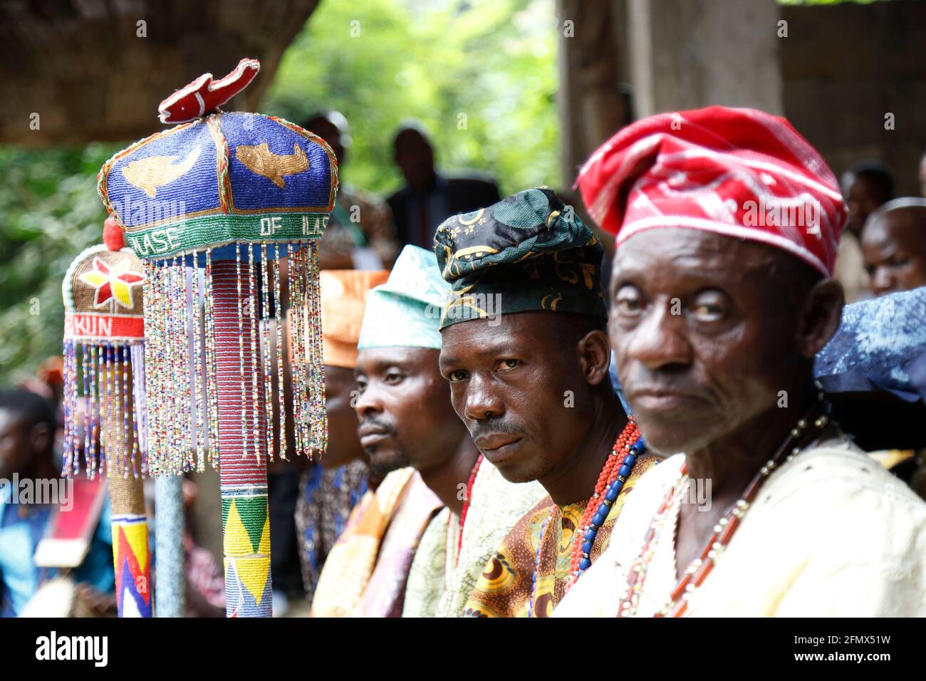 Osun Osogbo: Couronnes et représentants des monarques Banque D'Images