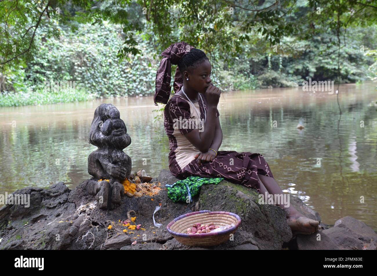 Osun Osogbo, Osun Sacred Grove and River : sacrifice pour les dieux. Banque D'Images