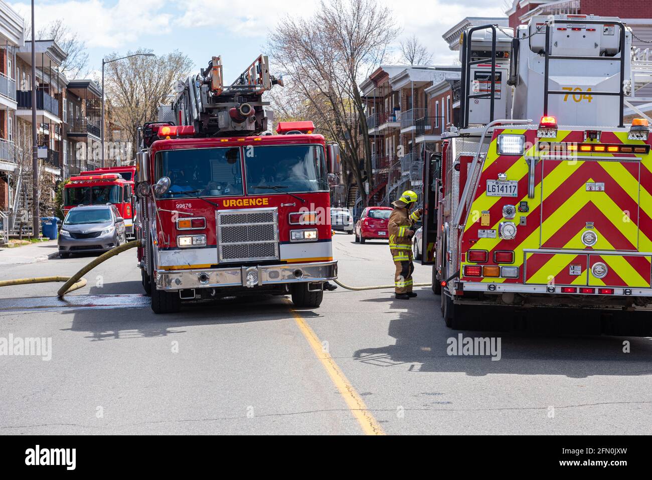 Quebec Quebec Canada 2 Mai 21 Intervention Des Pompiers De La Ville De Quebec Dans Le District Du Vieux Limoilou Photo Stock Alamy