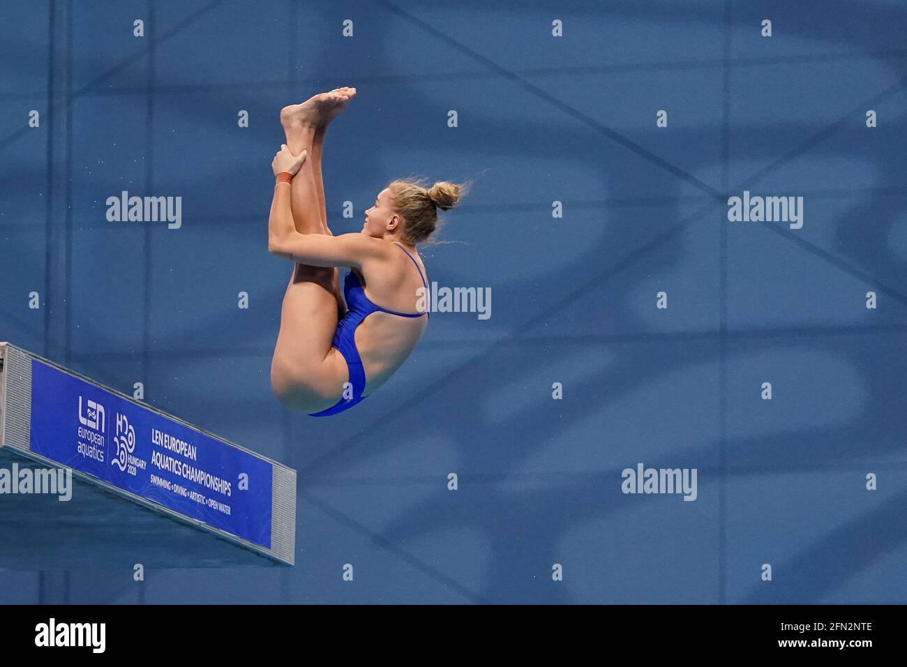 Budapest, Hongrie. 13 mai 2021. BUDAPEST, HONGRIE - MAI 13: Helle Tuxen de Norvège en compétition sur la plate-forme de Womens 10M préliminaire pendant les championnats européens de plongée de LEN à Duna Arena le 13 mai 2021 à Budapest, Hongrie (photo par Andre Weening/Orange Pictures) crédit: Orange pics BV/Alay Live News Banque D'Images