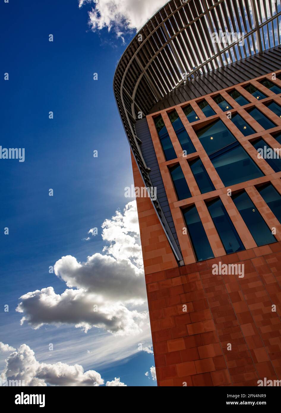 Le Francis Crick Institute, un centre de recherche biomédicale de Londres, a ouvert ses portes en 2016. Partenariat entre CRUK, Imperial College, KCL et Wellcome Banque D'Images