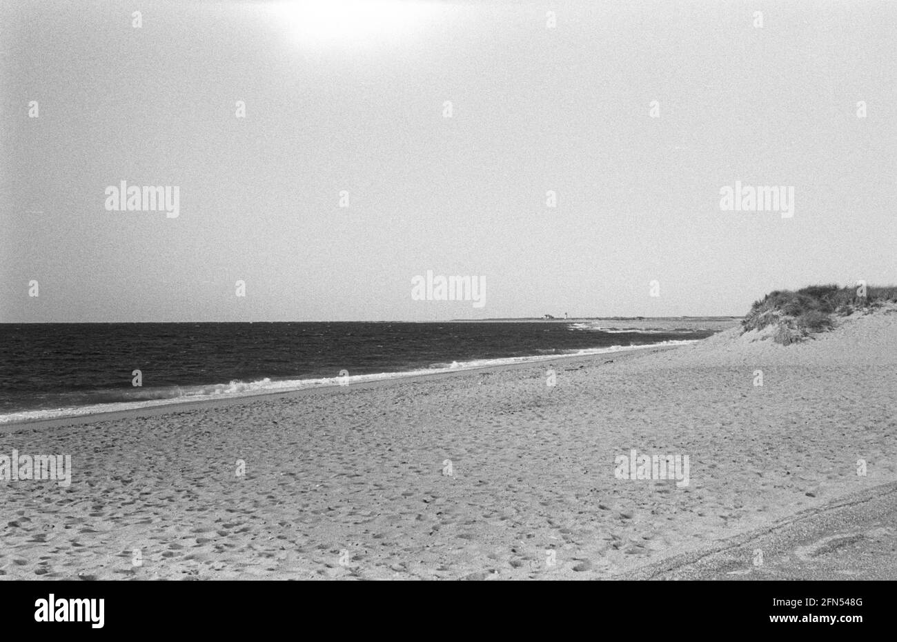 Phare de Race point, Provincetown, ma, novembre 1992. Partie d'une série de 35 phares de la côte est américaine photographiés entre novembre 1992 et septembre 1993. Banque D'Images