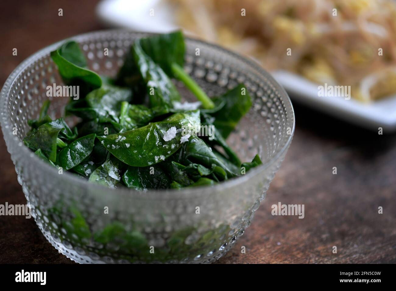 Créez ou construisez votre propre bol de Bibimbap coréen. Photo Janerik Henriksson / TT code 10010 Banque D'Images