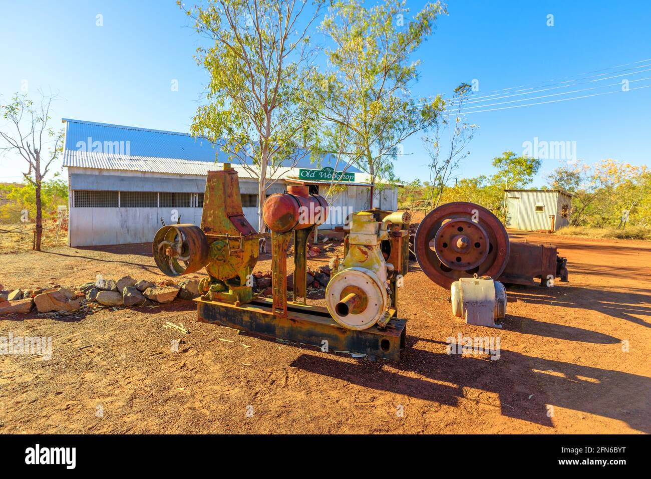 Tennant Creek, Australie - août 2019 : usine de lavage de l'or du centre minier de Battery Hill, Tennant Creek dans le territoire du Nord de l'Australie. Vieux métro Banque D'Images