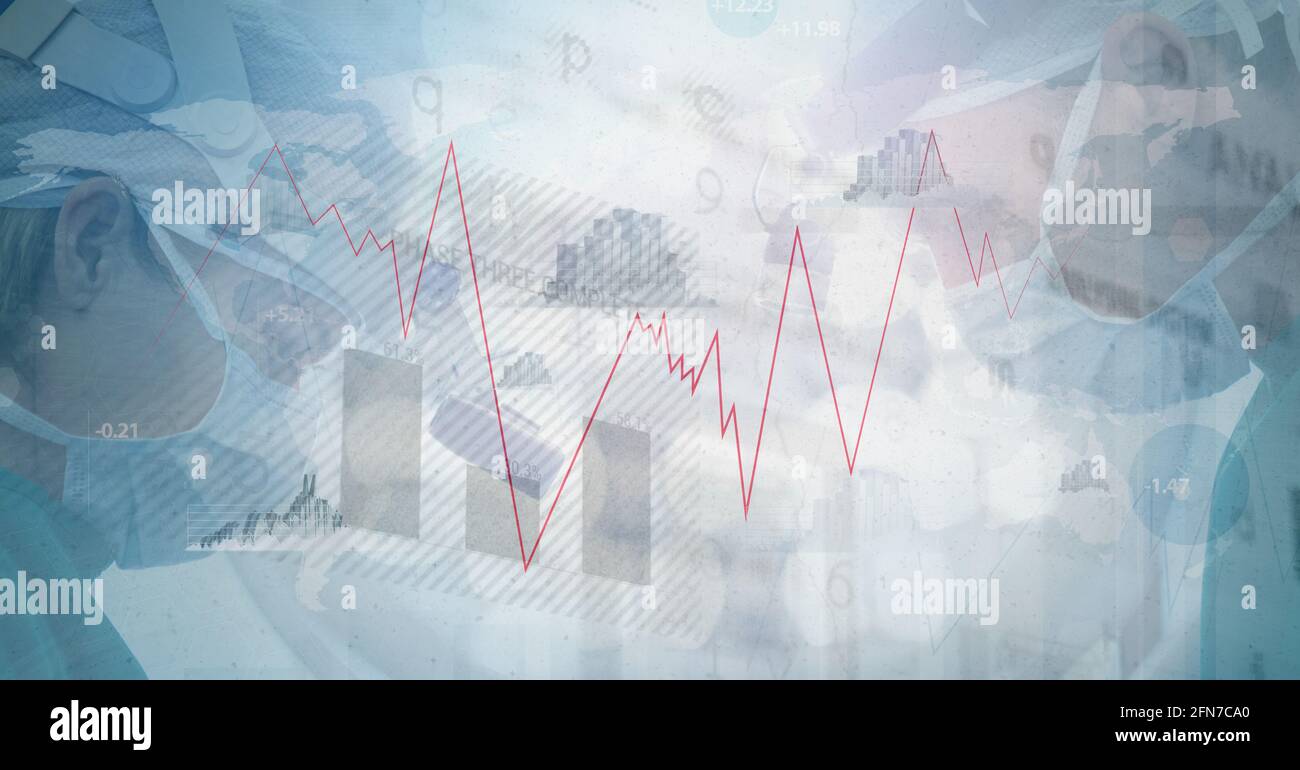Composition des statistiques médicales Covid 19 sur les chirurgiens dans le visage masques en arrière-plan Banque D'Images