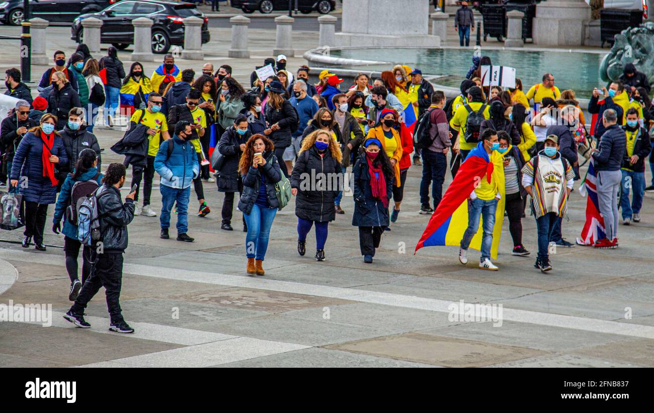 Londres, Royaume-Uni - 5 mai 2021 : manifestation colombienne à Trafalgar Square. Banque D'Images