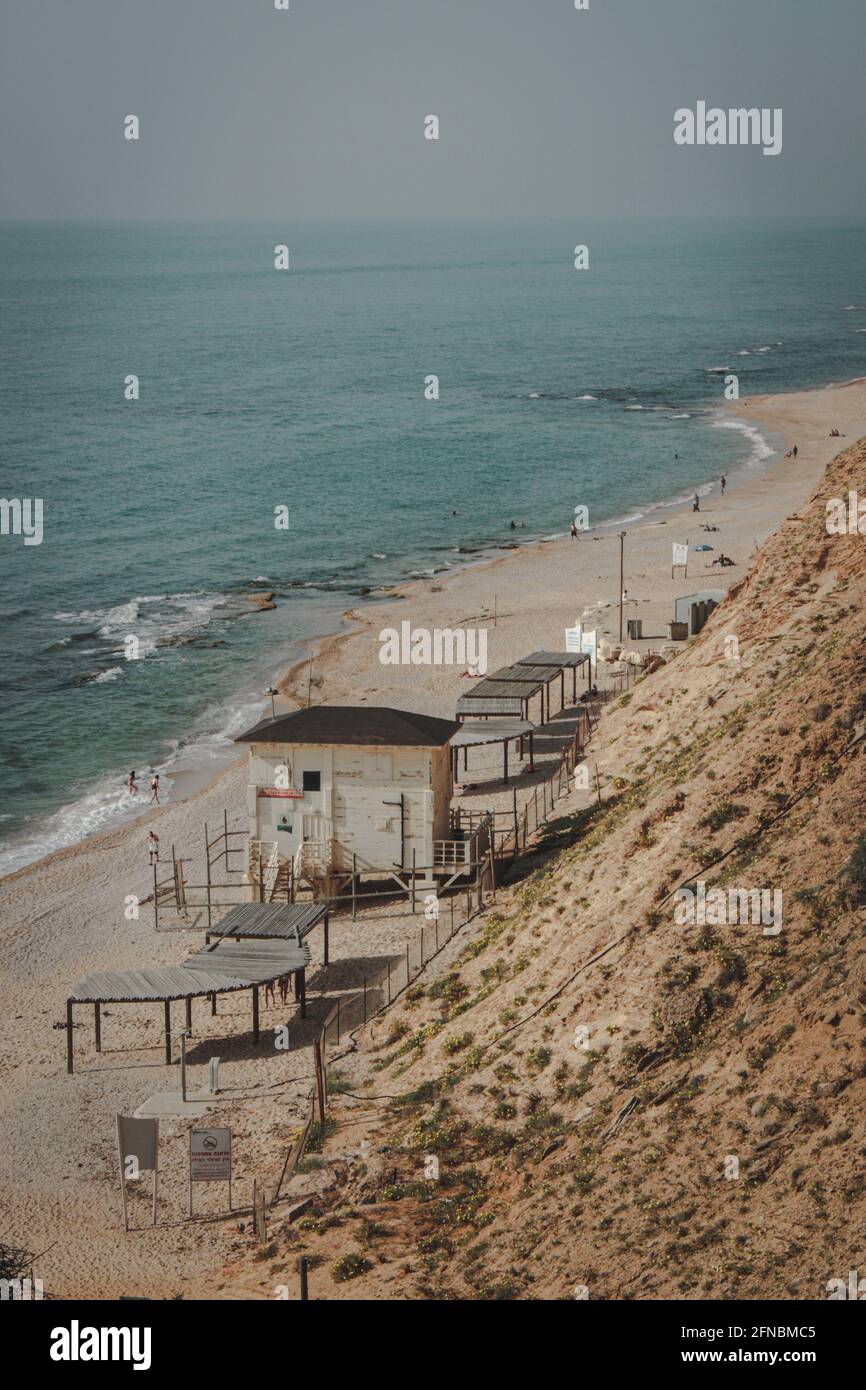 Station Baywatch sur la plage de Netanya, Israël Banque D'Images