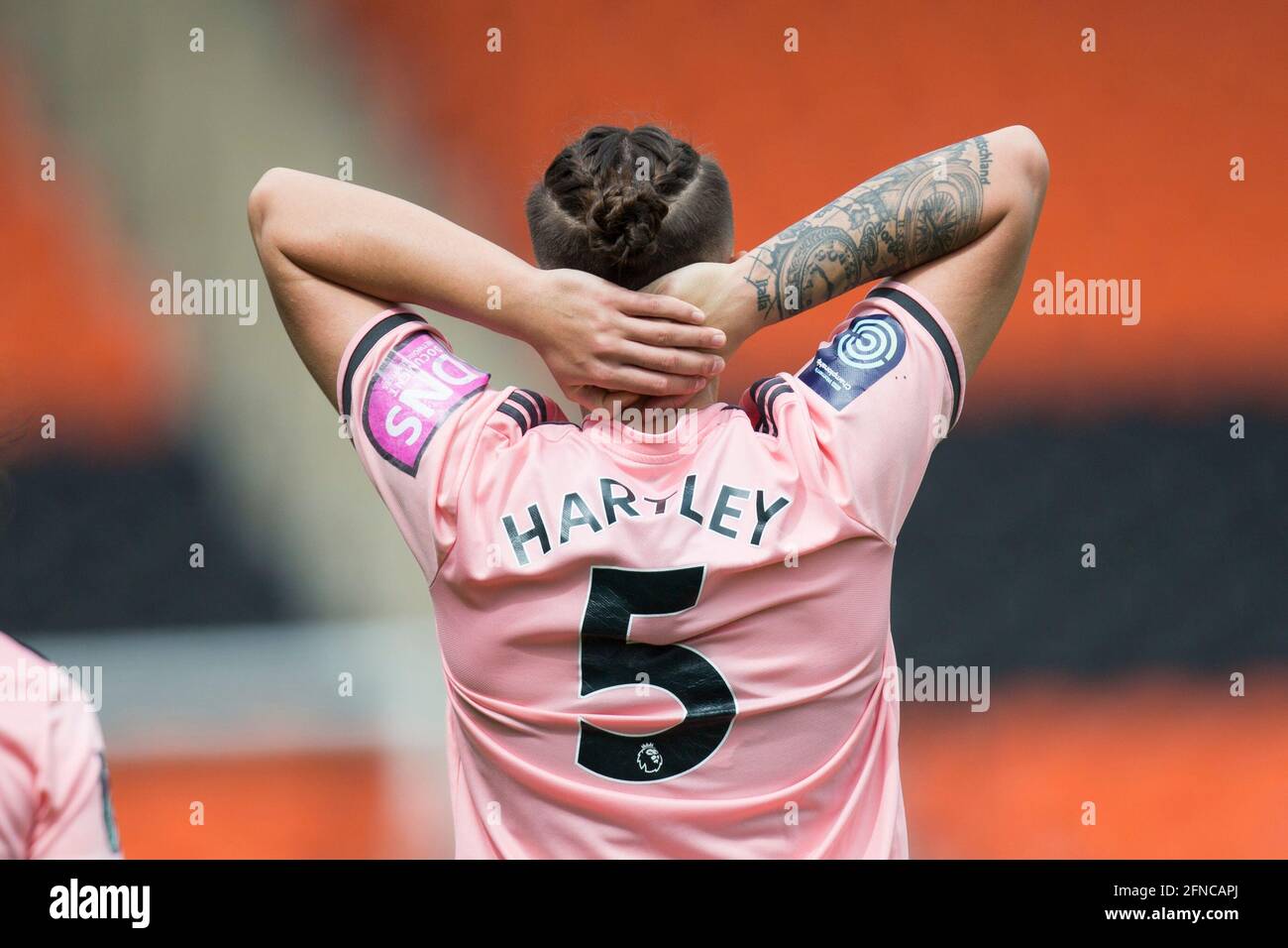 Londres, Royaume-Uni. 16 mai 2021. Londres, Royaume-Uni. 2 mai : Naomi Hartley (Sheffield) gestes pendant la coupe féminine 2020-21 de FA entre Tottenham Hotspur et Sheffield Unis à la Hive. Credit: Federico Guerra Morán/Alay Live News Banque D'Images