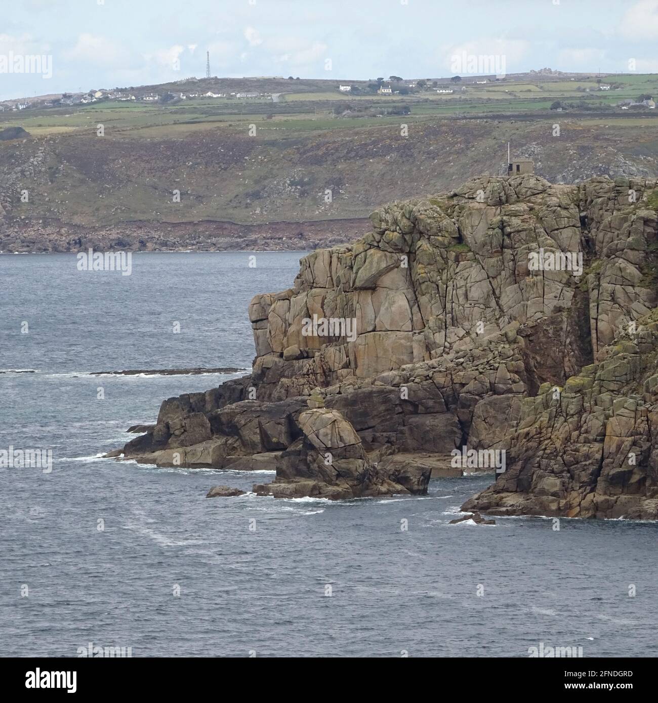 Fin des terres, littoral Cornouailles, Angleterre, Royaume-Uni . 05,05,2021. Une crique de sennen au loin , terres à la fin de Cornwall Banque D'Images