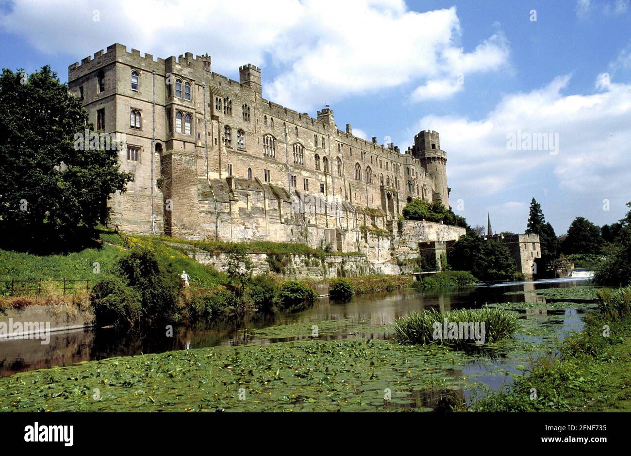 Vue sur le château de Warwick dans le comté de Warwickshire. [traduction automatique] Banque D'Images