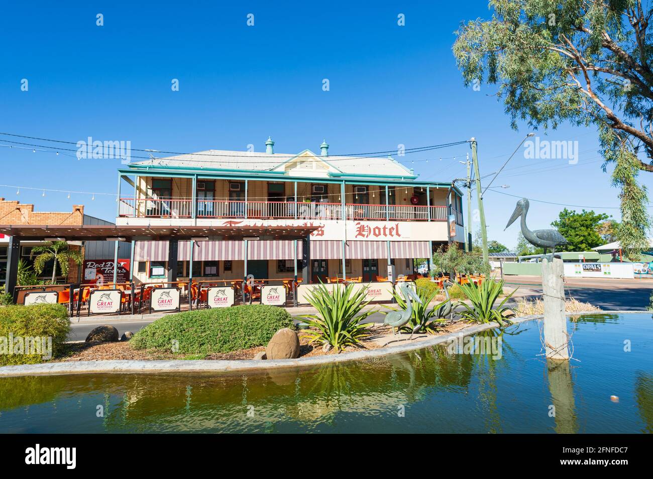 Old Tattersalls Hôtel dans la petite ville rurale de Winton, Queensland central, Queensland, Australie Banque D'Images