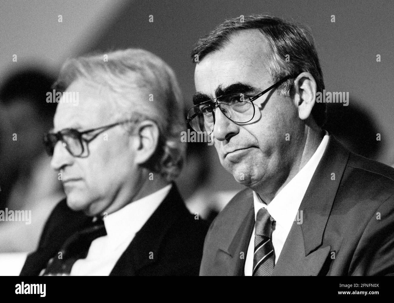 Edmund STOIBER , CSU , et le ministre fédéral des Finances Theo WAIGEL , CSU , octobre 1993 [traduction automatique] Banque D'Images