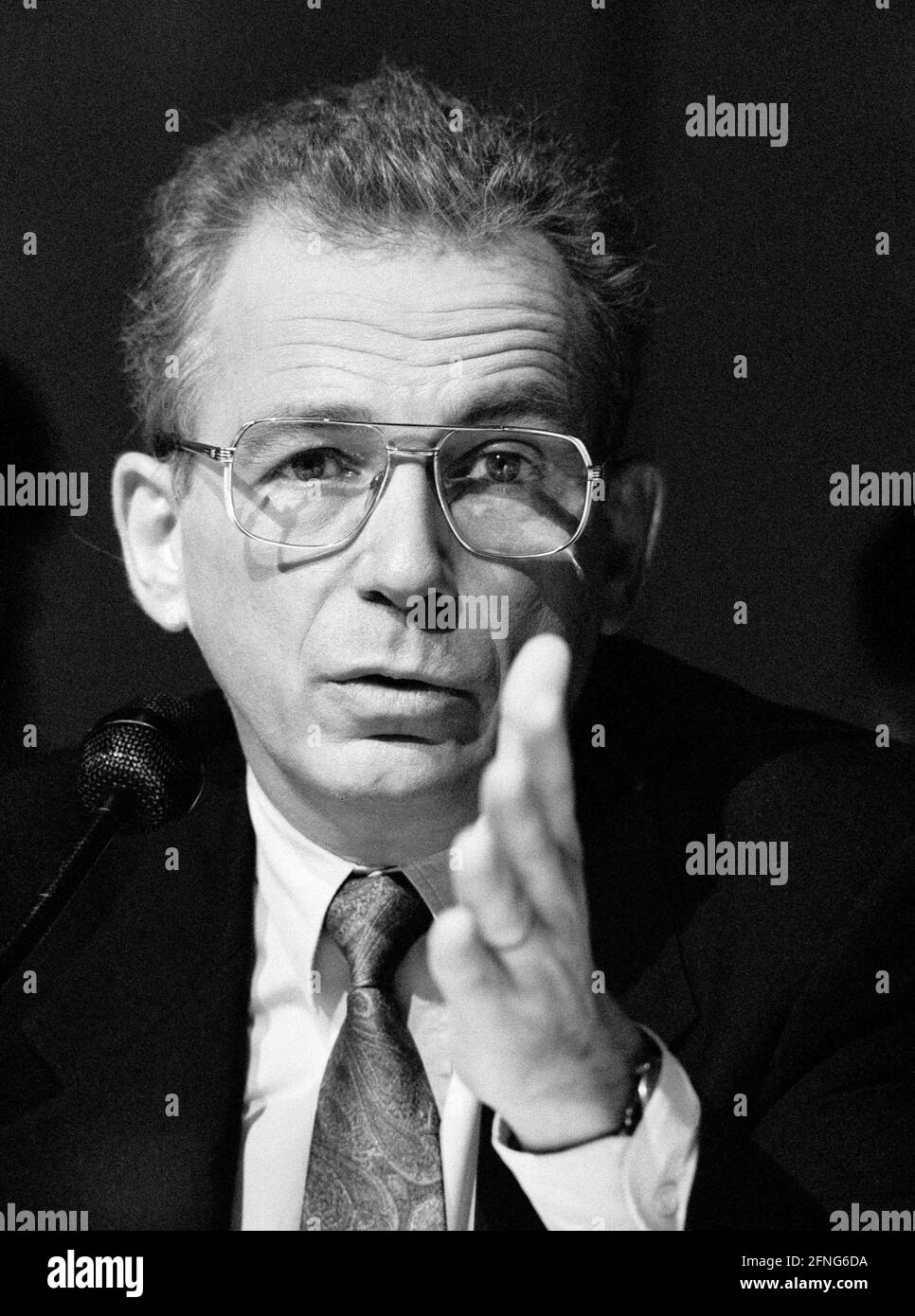 David J. HERMAN , Président du Conseil d'administration d'Adam Opel AG , juin 1994 [traduction automatique] Banque D'Images