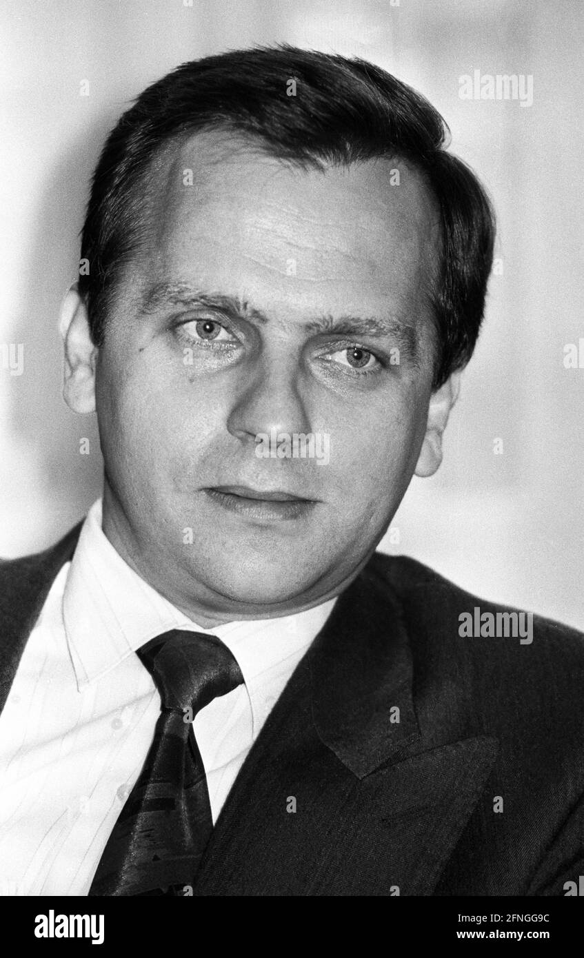 Allemagne, Bonn 23.10.1990. Archive No: 21-01-20 Ministre fédéral des Transports Krause photo: Ministre fédéral des Transports Guenther Krause [traduction automatique] Banque D'Images