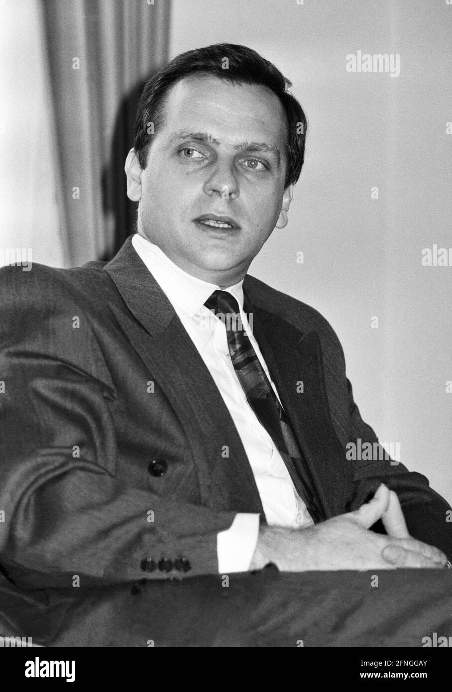 Allemagne, Bonn 23.10.1990. Archive No: 21-01-26 Ministre fédéral des Transports Krause photo: Ministre fédéral des Transports Guenther Krause [traduction automatique] Banque D'Images