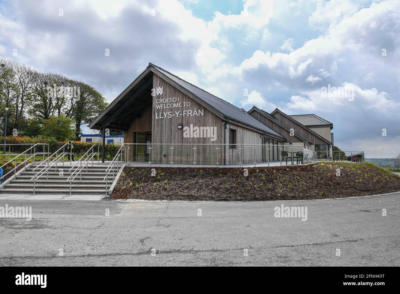 Vue générale du bâtiment des visiteurs du réservoir de Llys-y-Fran près de Heverfordwest, Pembrokeshire, au sud du pays de Galles. . Banque D'Images