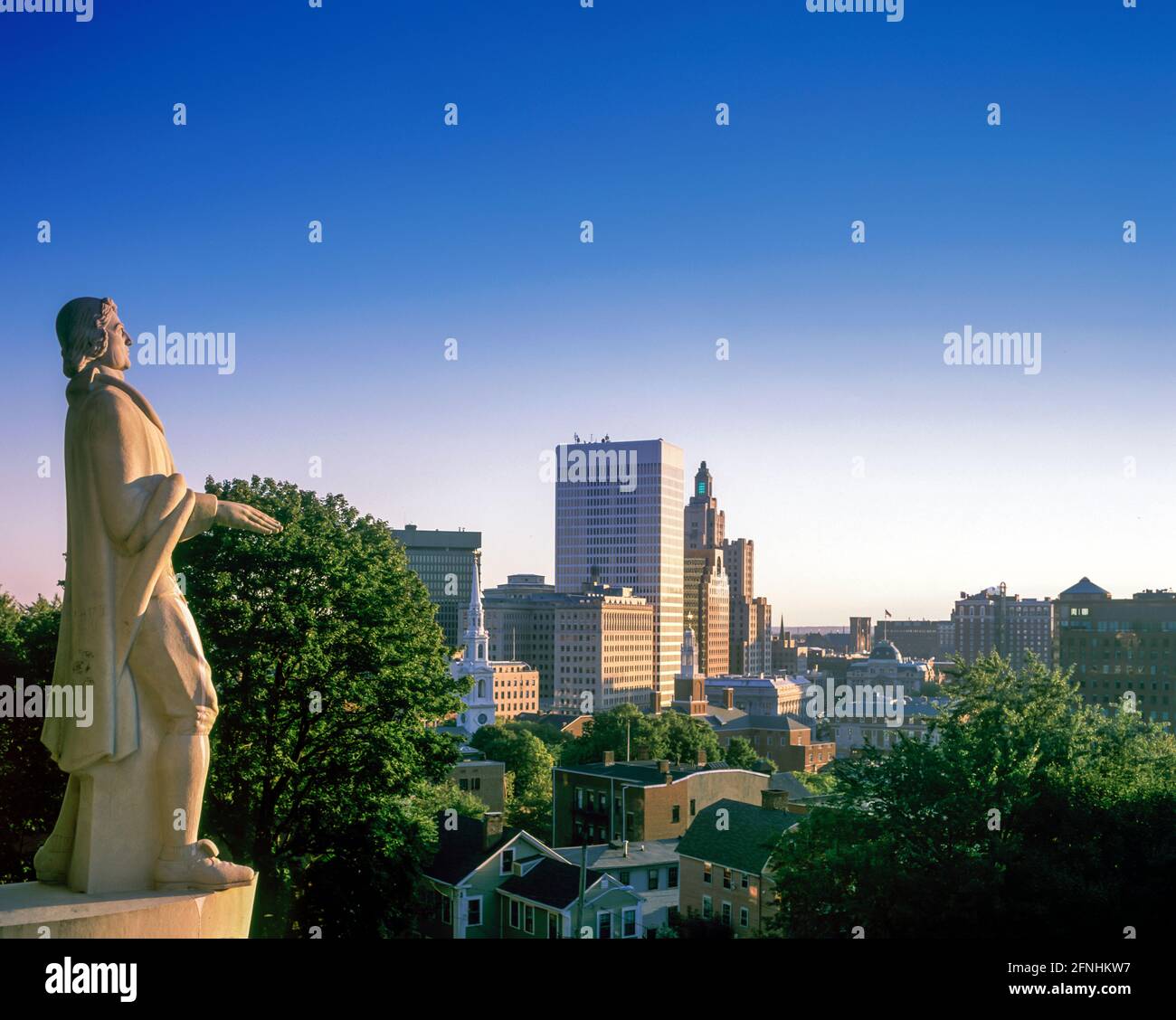 MONUMENT HISTORIQUE NATIONAL ROGER WILLIAMS 2004 (©RALPH THOMAS WALKER 1939) PROSPECT TERRACE PARK CENTRE VILLE HORIZON PROVIDENCE RHODE ISLAND USA Banque D'Images