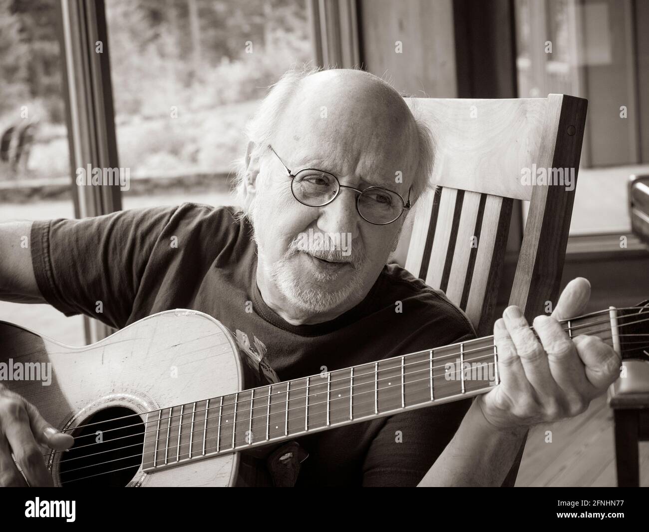 Chanteur de Peter Yarrow du groupe folklorique des années 1960, Peter Paul et Mary. Banque D'Images