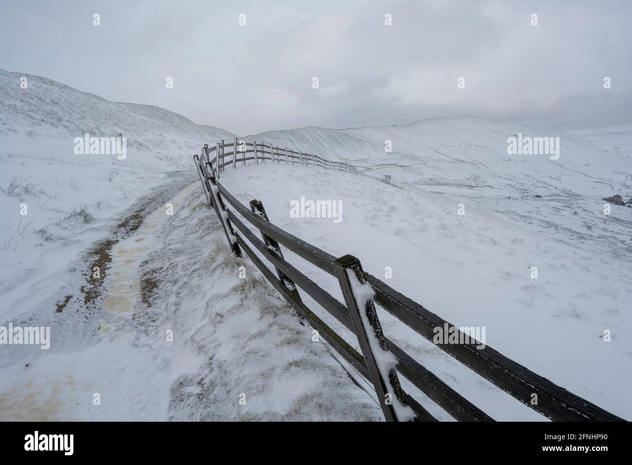 Rushup Edge en hiver, Peak District Derbyshire Banque D'Images