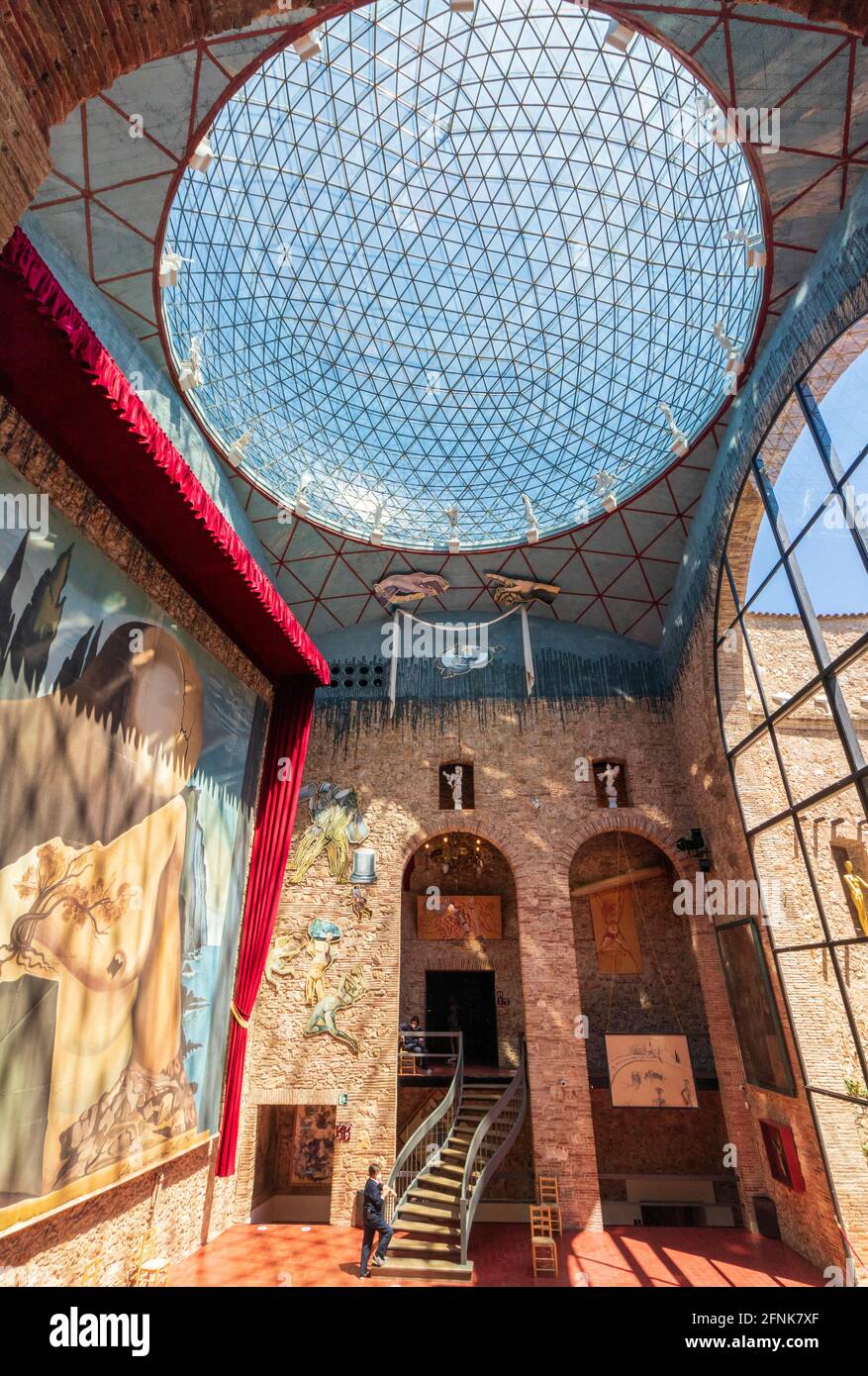 Intérieur du célèbre musée Salvador Dali à Figueres en Catalogne, Banque D'Images