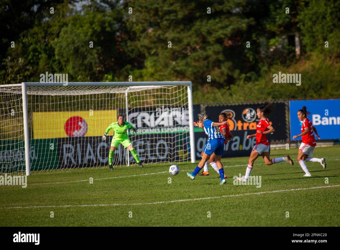 SÃO LEOPOLDO, RS - 17.05.2021: INTERNACIONAL X AVAÍ KINDERMANN - match entre Internacional contre Avaí Kindermann, valable pour le championnat brésilien de femmes - A1, tenu au stade Cristo Rei à São Leopoldo, RS. (Photo: Brayan Martins/Fotoarena) Banque D'Images