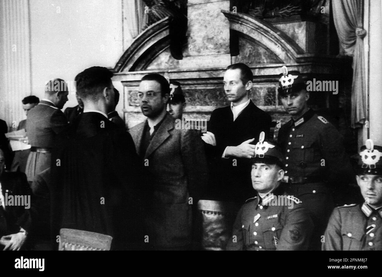 Nazisme / national-socialisme, résistance, procès à la Cour populaire, personne non identifiée, 1944 / 1945, USAGE ÉDITORIAL EXCLUSIF Banque D'Images