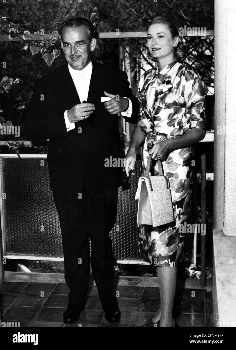 Kelly, Grace, 12.11.1929 - 14.9.1982, actrice américaine, demi-longueur, INFO-AUTORISATION-DROITS-SUPPLÉMENTAIRES-NON-DISPONIBLE Banque D'Images