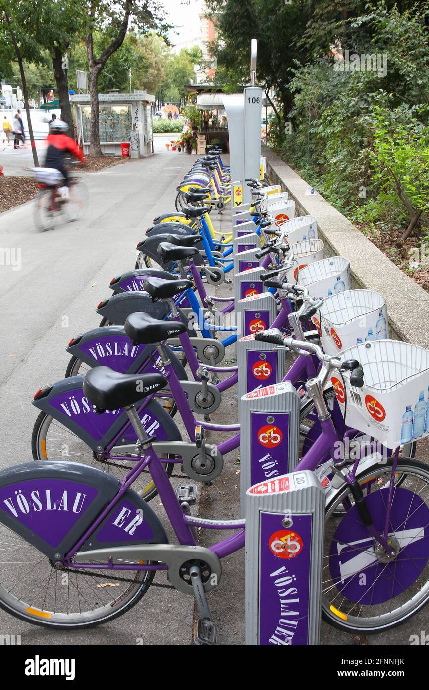 VIENNE, AUTRICHE - 7 SEPTEMBRE 2011 : station Citybike à Vienne. Le réseau de partage de vélos Citybike compte 80 stations et 700 vélos. Il est unique, beca Banque D'Images