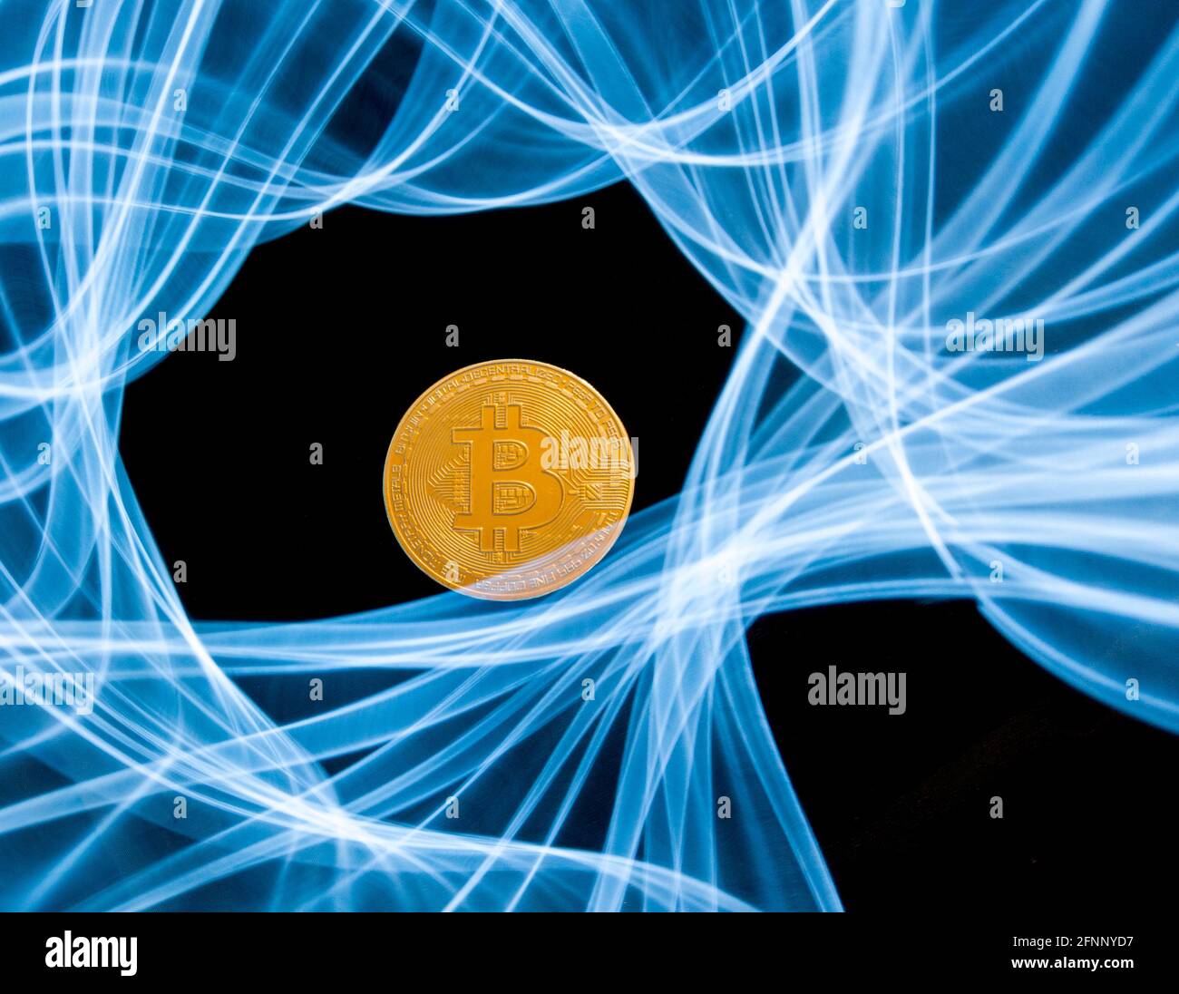 Bitcoin Gold et Cash Lightning blockchain Hard Work concept art Banque D'Images