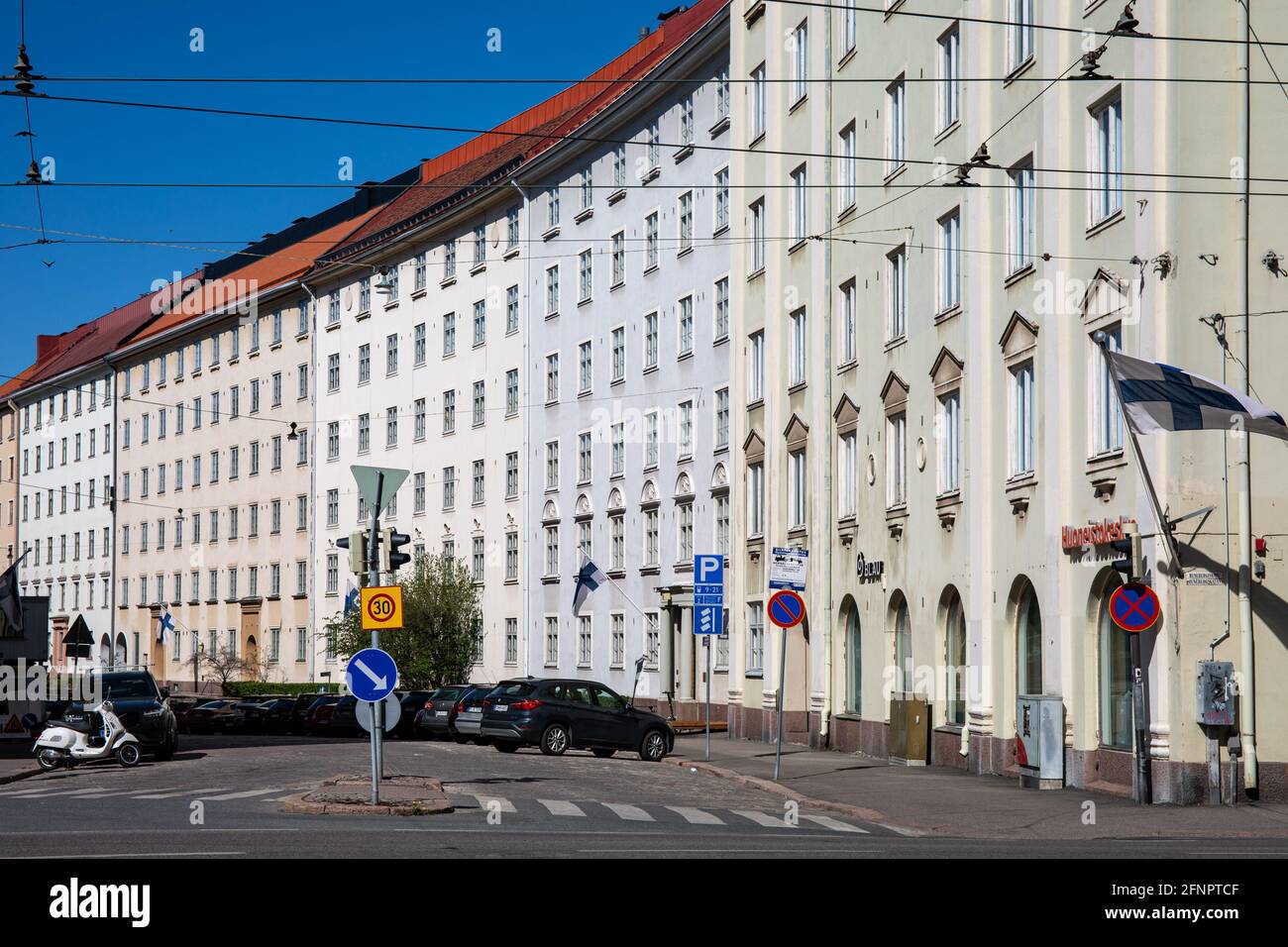 Architecture néo-classique de Museokatu dans le quartier d'Etu-Töölö à Helsinki, en Finlande Banque D'Images