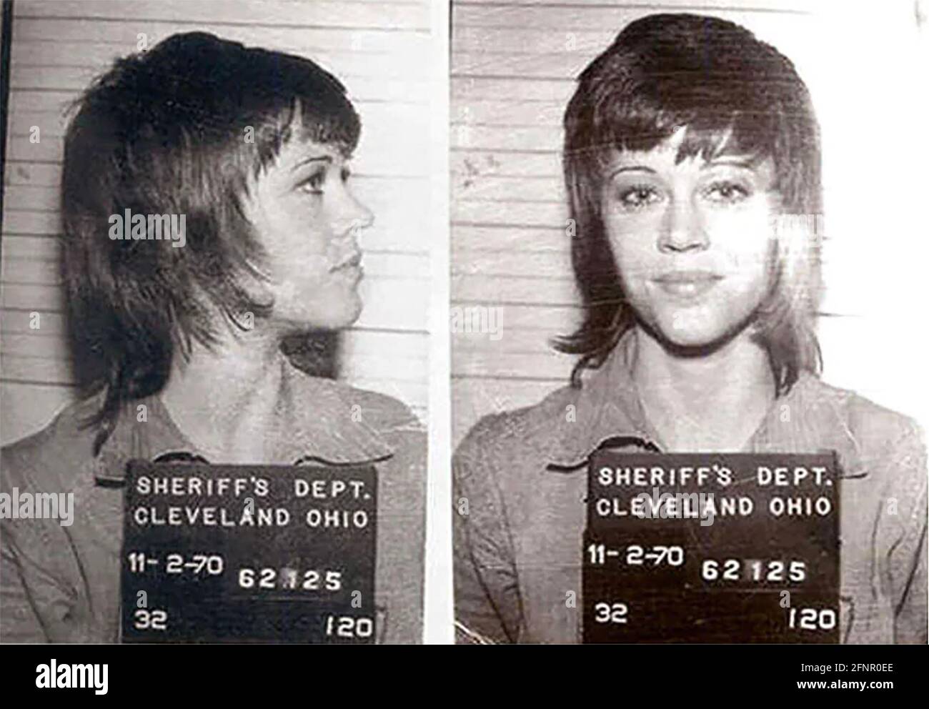 JANE FONDA actrice américaine. La police a tiré une balle de 1970 lorsqu'elle a été arrêtée à Cleveland, Ohio, pour avoir prétendument donné coup de pied à un policier qui l'avait arrêtée en raison de soupçons de transport de drogues Banque D'Images