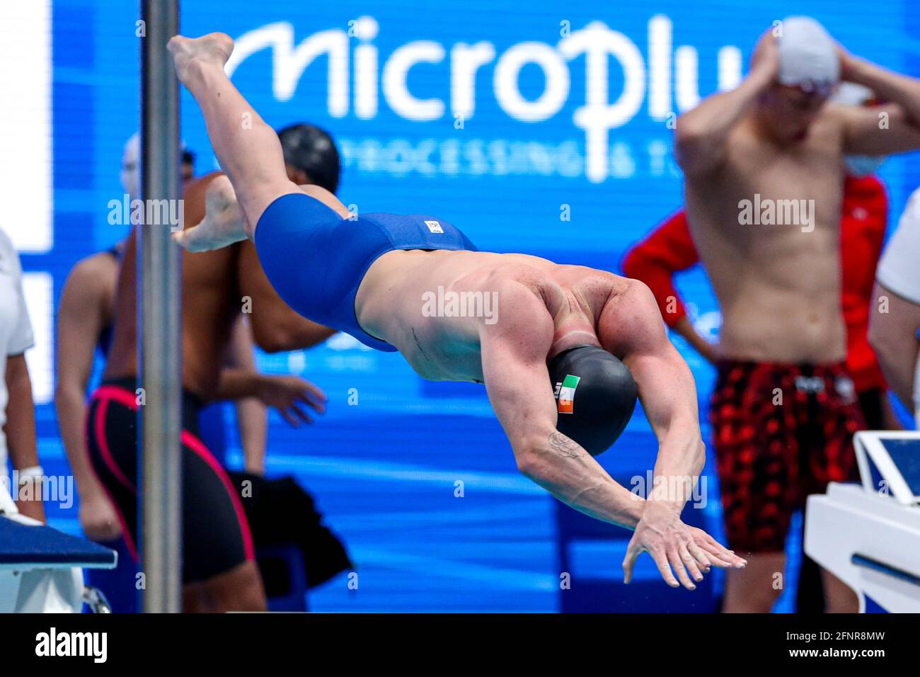 BUDAPEST, HONGRIE - 18 MAI : Max McCusker d'Irlande en compétition au Freestyle préliminaire mixte 4 x 200 m lors des championnats européens de la LEN natation à Duna Arena le 18 mai 2021 à Budapest, Hongrie (photo de Marcel ter Bals/Orange Pictures) Banque D'Images