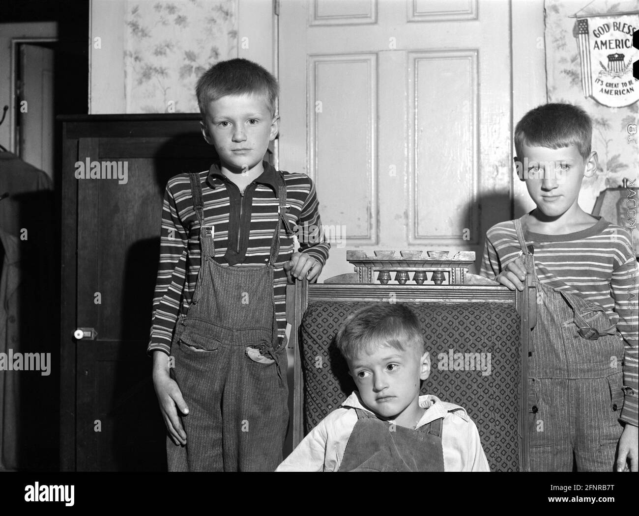 Portrait de trois enfants de Dairy Farmer, près de Rutland, Vermont, États-Unis, Jack Delano, Administration américaine de la sécurité agricole, août 1941 Banque D'Images