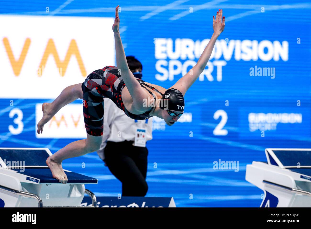 BUDAPEST, HONGRIE - MAI 19: Helena Rosendahl Bach du Danemark en compétition à la demi-finale féminine de 200m Butterfly pendant les Championnats européens de l'AQUATORE LEN natation à Duna Arena le 19 mai 2021 à Budapest, Hongrie (photo de Marcel ter Bals/Orange Pictures) crédit: Orange pics BV/Alay Live News Banque D'Images