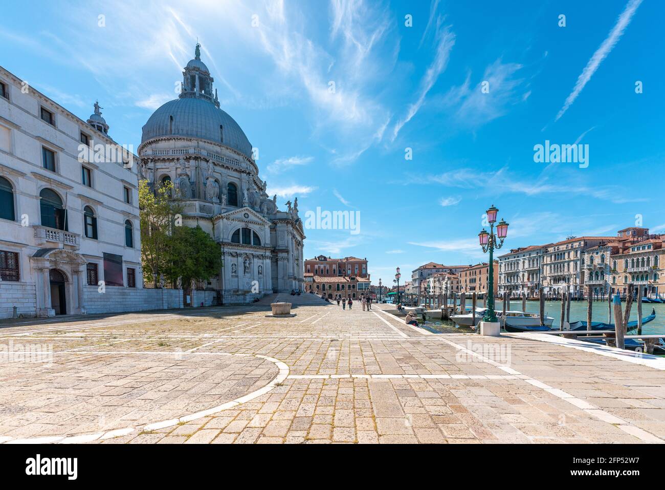 Santa Maria della Salute célèbre église, Venise, Vénétie, Italie Banque D'Images
