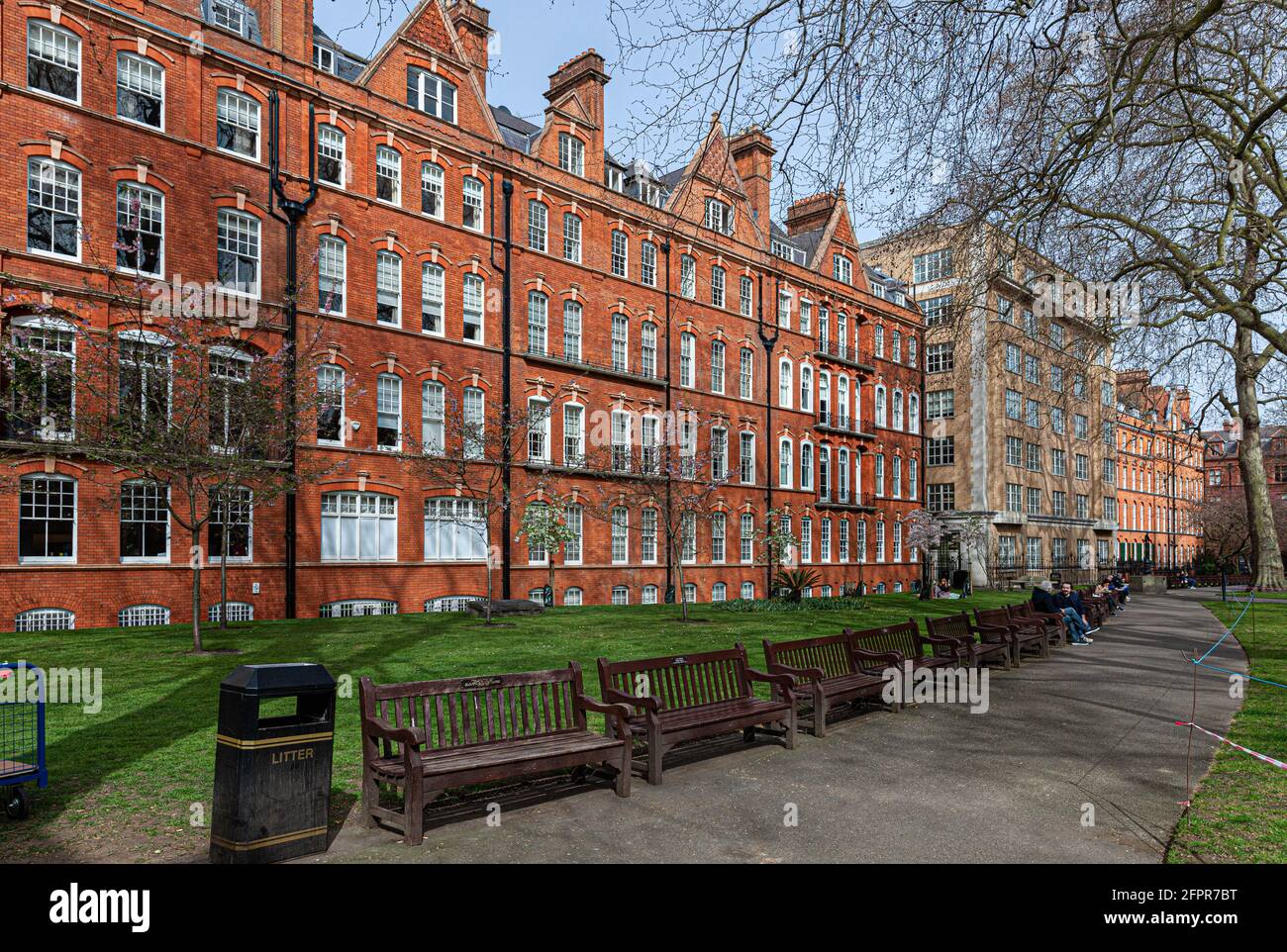 Mount Street Gardens, Mayfair, Londres, Angleterre, Royaume-Uni. Banque D'Images