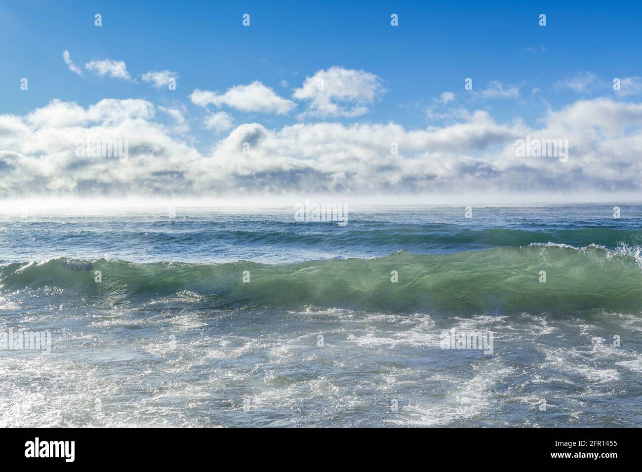 Fumée de mer sur le lac supérieur, hiver, comté de Cook, MN, États-Unis, Par Dominique Braud/Dembinsky photo Assoc Banque D'Images