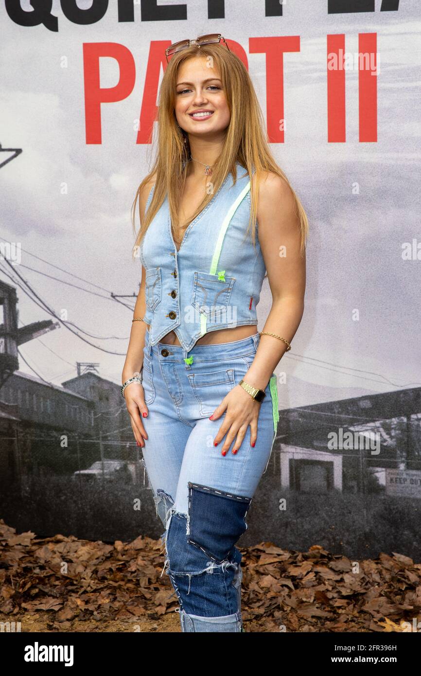 Londres, Royaume-Uni. 20 mai 2021. Maisie Smith participe à UN examen préliminaire de la partie II de QUIET place à Cineworld à Londres. (Photo de Phil Lewis/SOPA Images/Sipa USA) Credit: SIPA USA/Alay Live News Banque D'Images