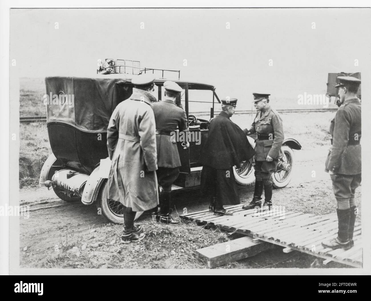 Première Guerre mondiale, première Guerre mondiale, Front de l'Ouest - première Guerre mondiale, première Guerre mondiale, front de l'Ouest - Maréchal Sir Douglas Haig avec le prince Yurihite de Higashi Fushimi du Japon, France Banque D'Images