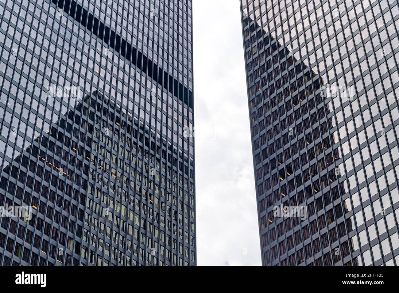 Résumé Architecture moderne des gratte-ciels dans le quartier du centre-ville de Toronto, Canada Banque D'Images