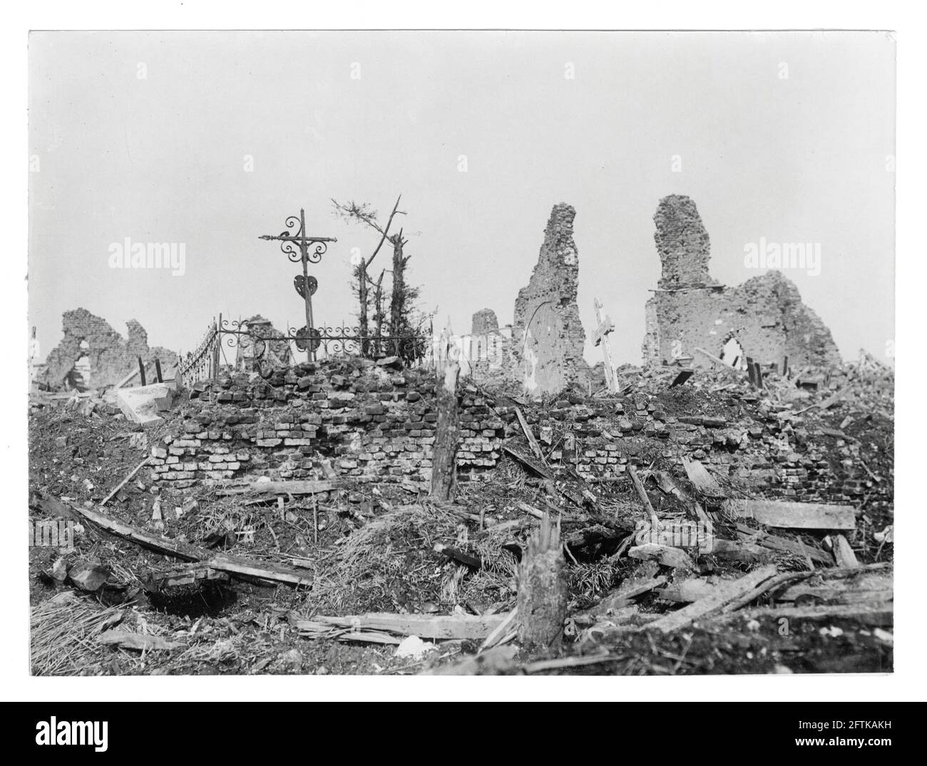 Première Guerre mondiale, première Guerre mondiale, Front occidental - UN chantier dévasté et ruiné à Thilloy, Baupaume, pas-de-Calais, hauts-de-France, France Banque D'Images