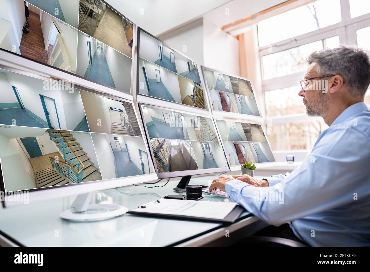 Système de sécurité de bureau et gestion des caméras vidéo Banque D'Images