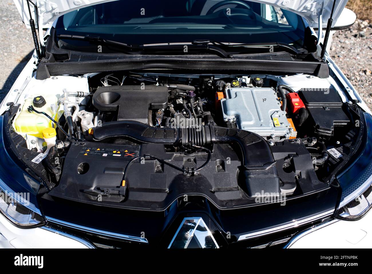 Renault Mégane Sport Tourer E-Tech. Moteur de voiture, moteur photo: Pontus  Lundahl / TT / code 10050 Photo Stock - Alamy