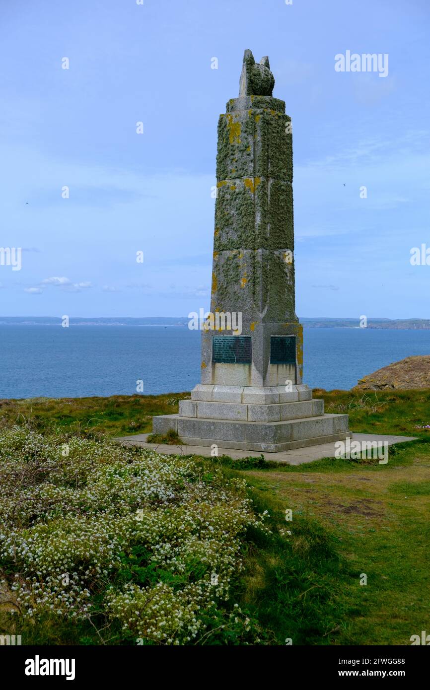 Marconi Memorial South West Coast Path Lizard point Cornwall Angleterre Banque D'Images