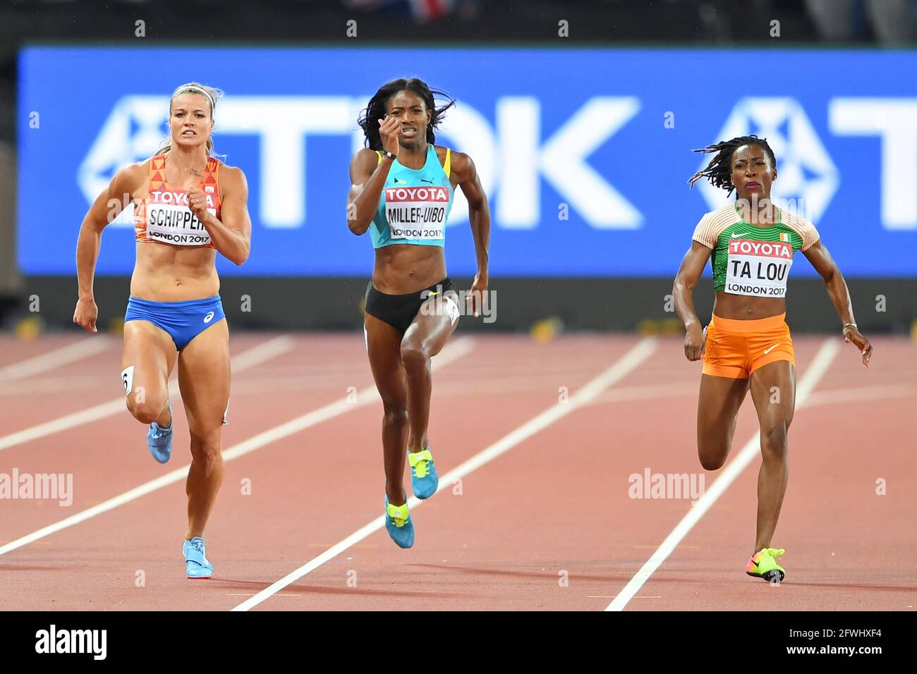 Dafne Schippers (NED, Or), Marie-Josée Ta Lou (CIV, argent), Shaunae Miller-Uibo (BAH, Bronze). 200 femmes . Championnats du monde de l'IAAF Londres 2017 Banque D'Images