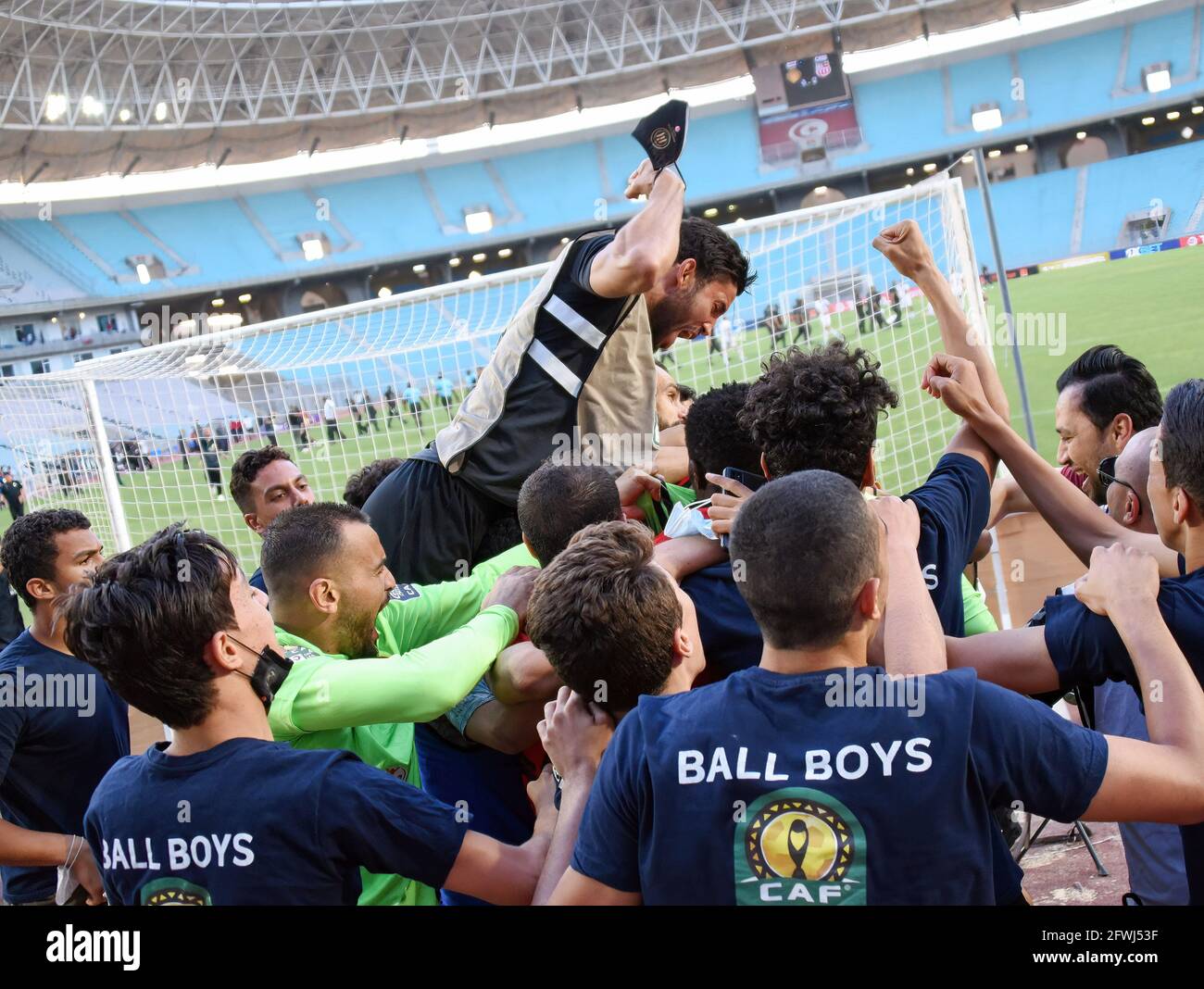 Tunis Tunisie 22 Mai 2021 Les Joueurs D Esperance Celebrent La Qualification Lors Du Quart De Finale De La Ligue Africaine Des Champions Entre Esperance Sportive De Tunis Est Et Cr Belouizdad D Algerie