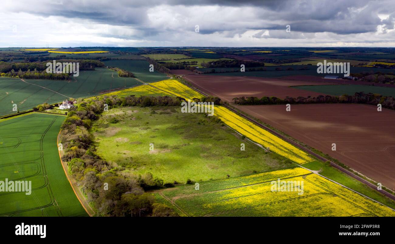 Vue aérienne d'une section de Coldblow Woods et de terres agricoles à Coldblow Farm, Ripple, Kent Banque D'Images